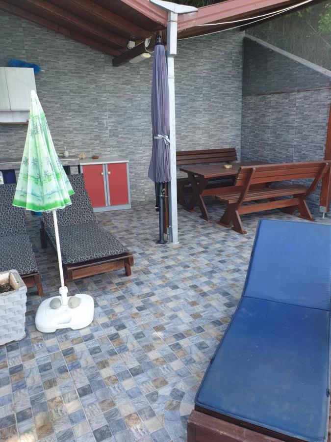 Holiday House Kruce Ülgün Dış mekan fotoğraf