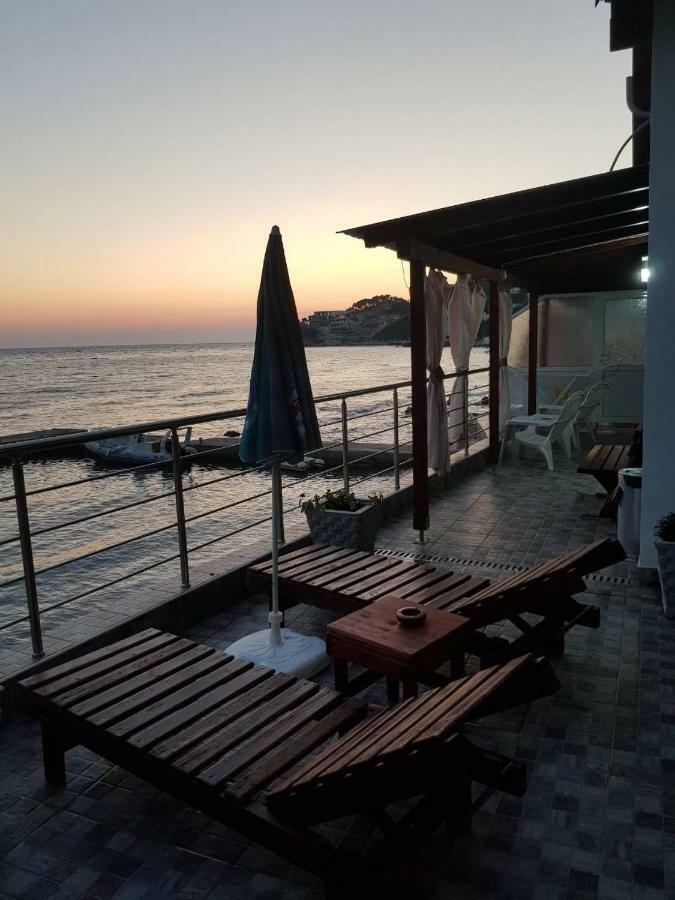 Holiday House Kruce Ülgün Dış mekan fotoğraf